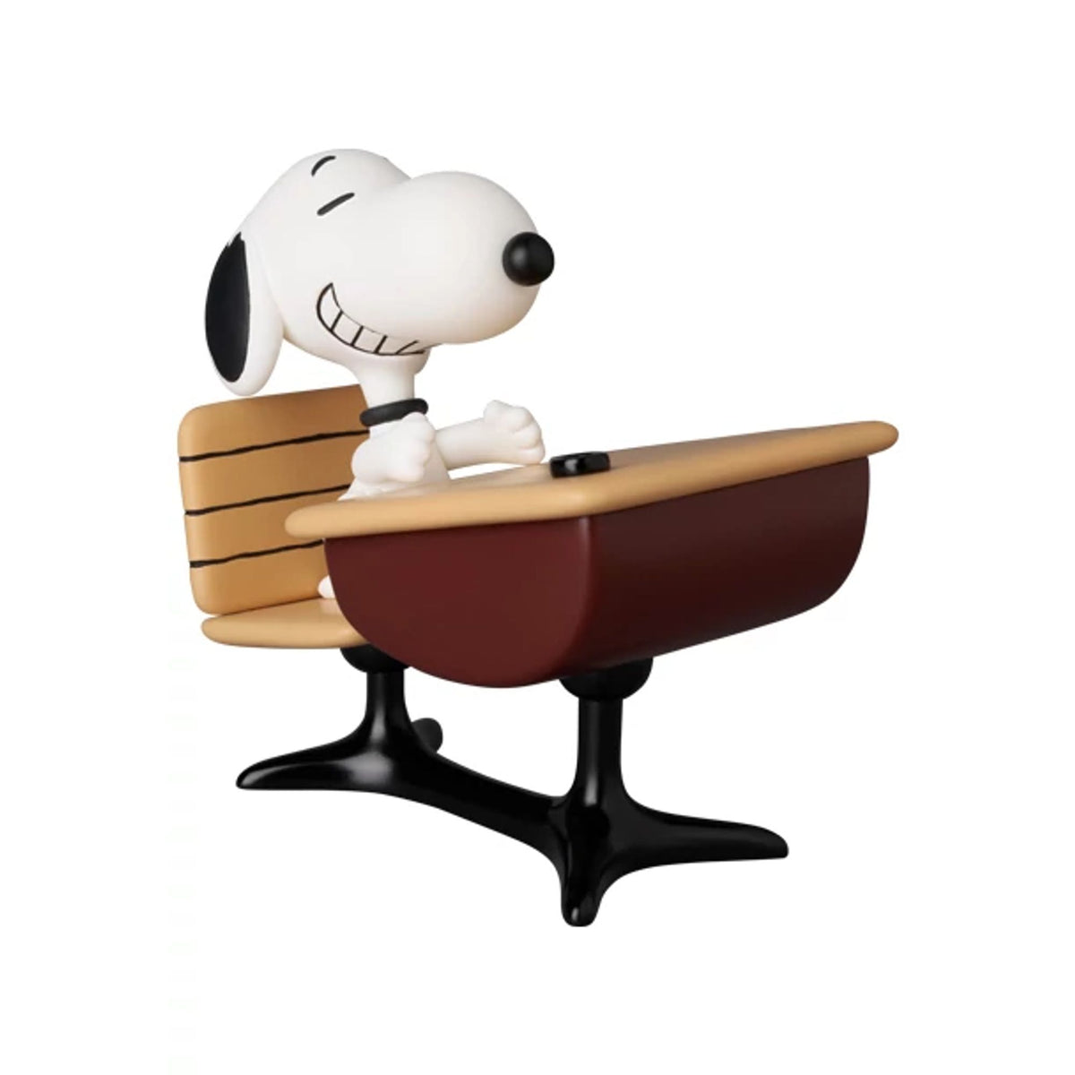 Medicom | UDF Snoopy With Desk