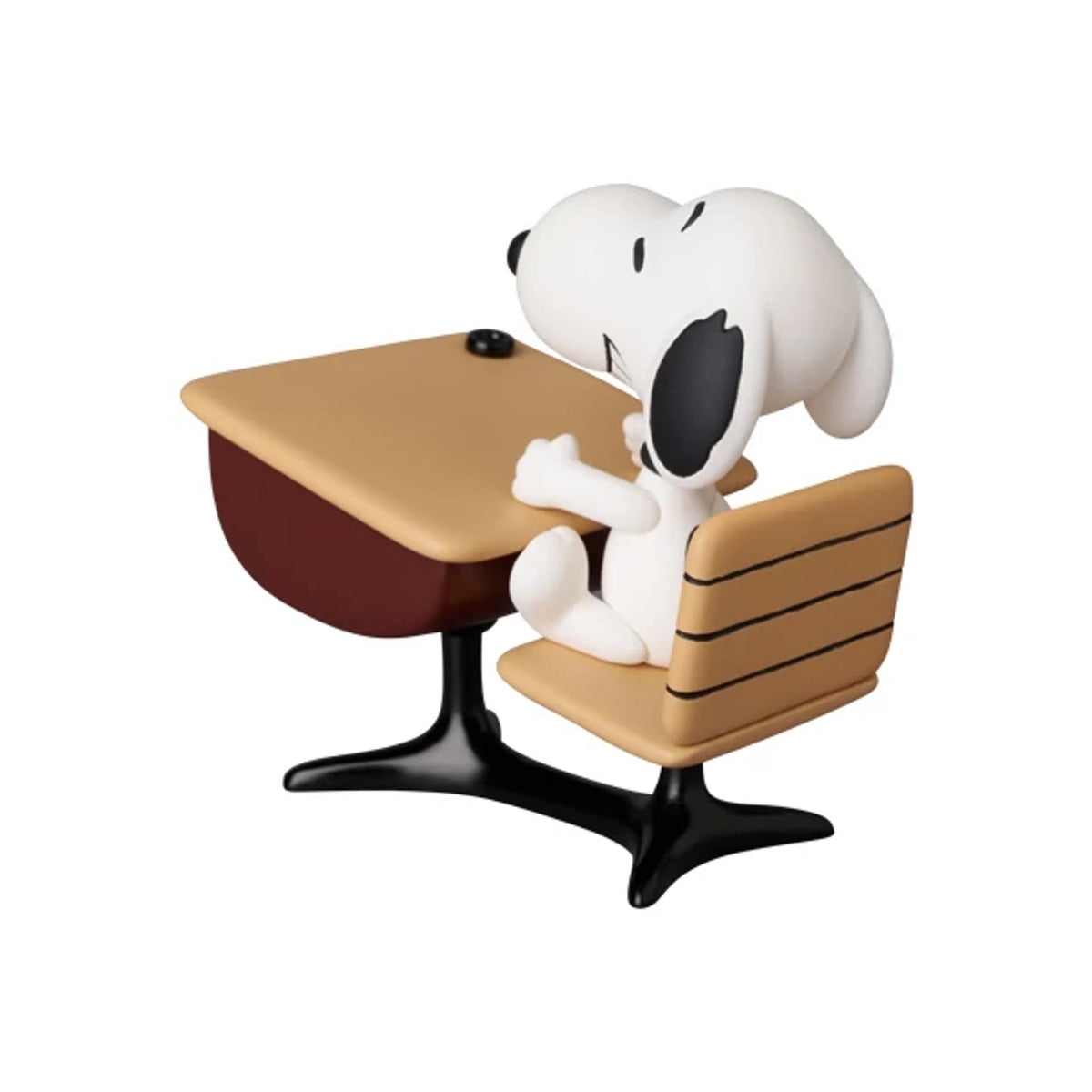 Medicom | UDF Snoopy With Desk