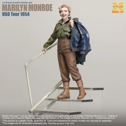 X Plus | Marilyn Manroe Model Kit