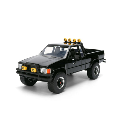 Jada | BTF 1/24 Toyota SR5 Skateboard