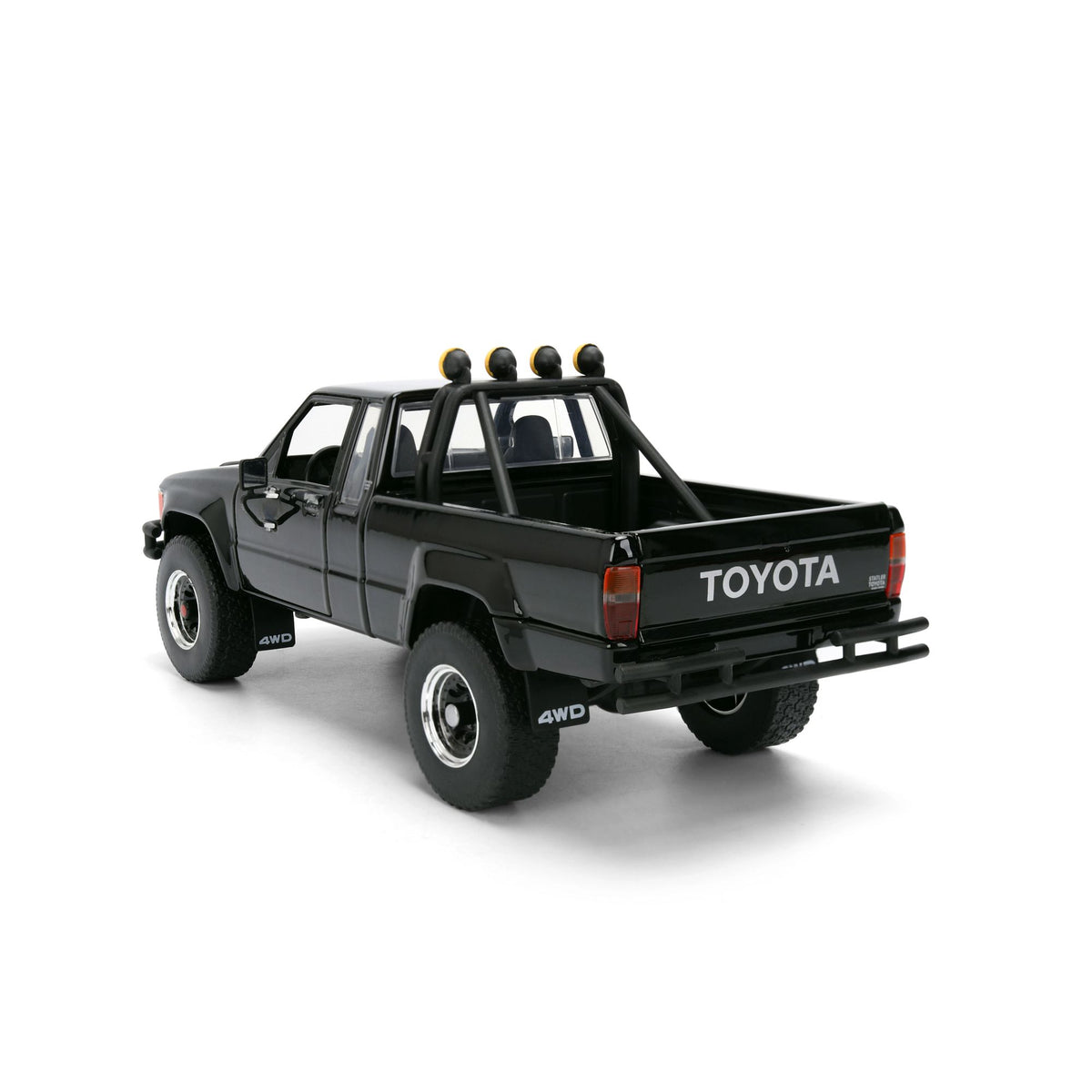 Jada | BTF 1/24 Toyota SR5 Skateboard